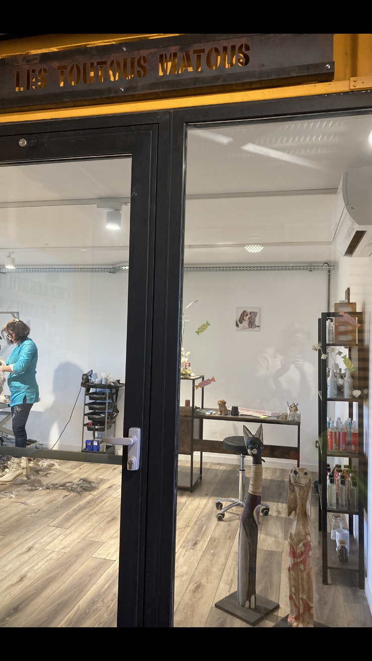 Chez les toutous matous au prix très doux