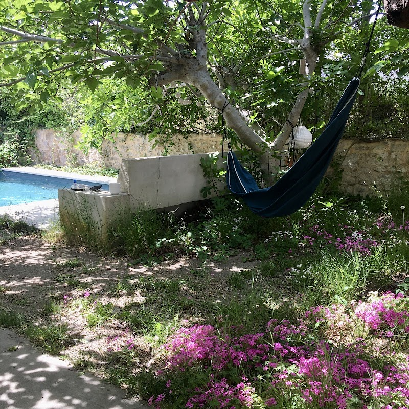 Aata massage - ayurveda & watsu — masseur à Arles