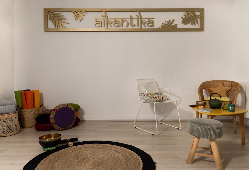 Aïkantika Massage & Réflexologie Yoga & Méditation — masseur à Aubagne