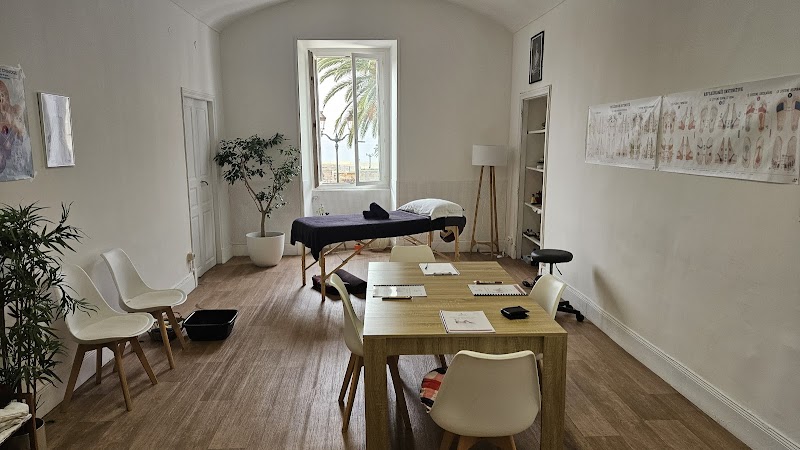 Alexandre Poichotte — masseur à Ajaccio
