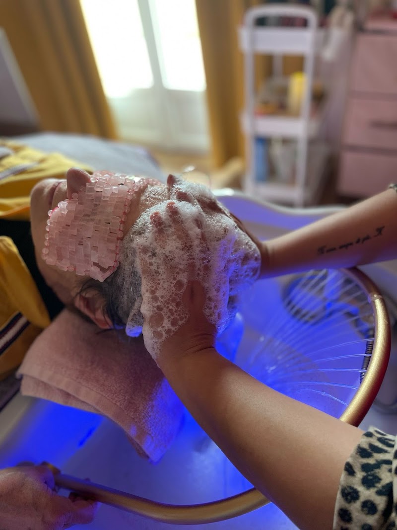Anne-Flore Head SPA — masseur à Chartres