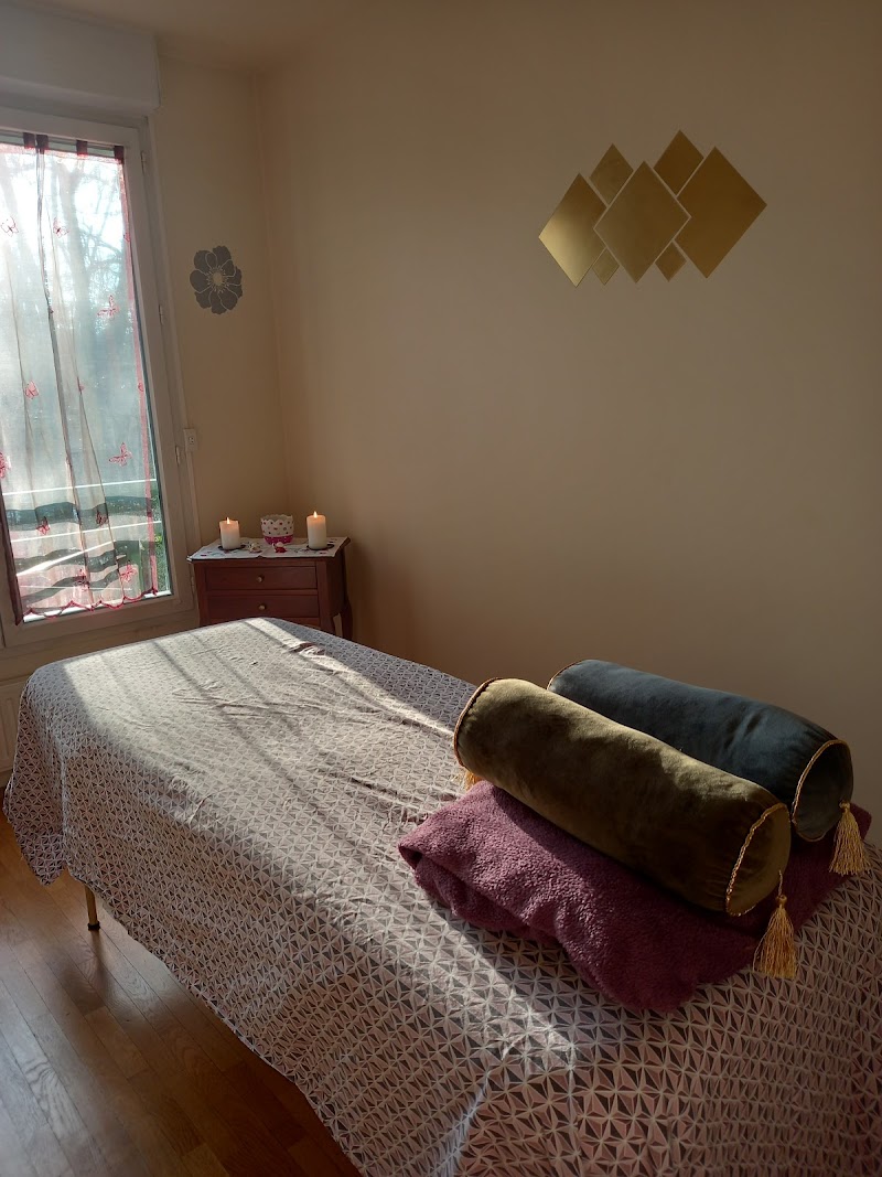 Aux Mains Célestes — masseur à Champigny-sur-Marne