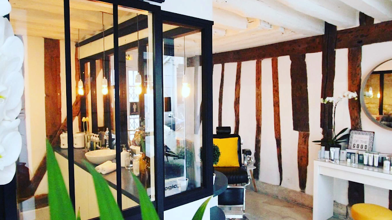 Bel Homme Institut — masseur à Paris