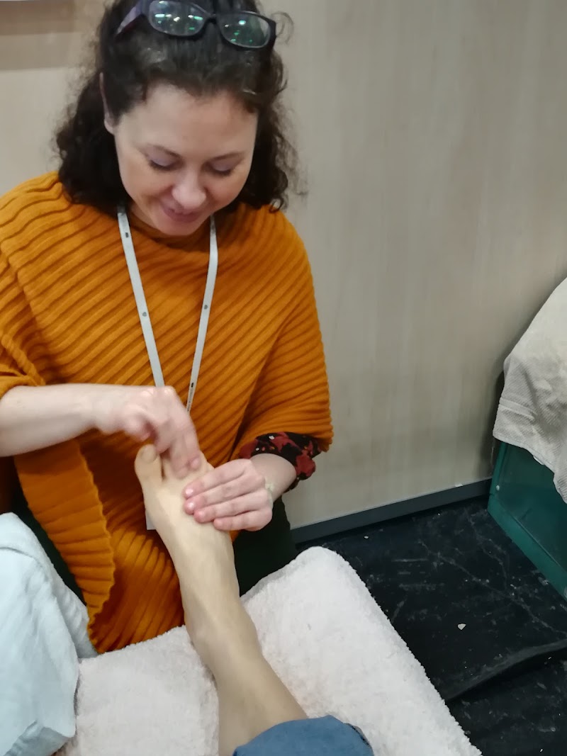 Bénédicte Hernandez, Réflexologue Plantaire certifiée, Houilles 78 — masseur à Nanterre