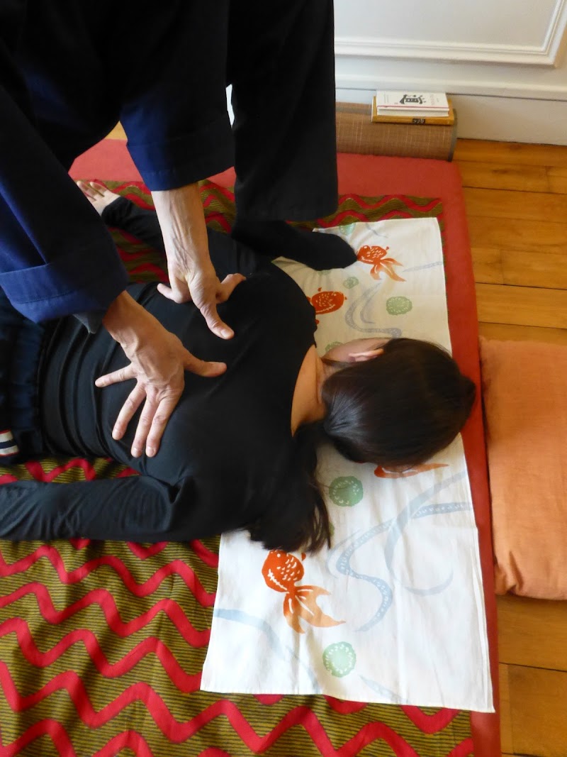 Corine Shiatsu Saint-Ouen-sur-seine — masseur à Saint-Denis