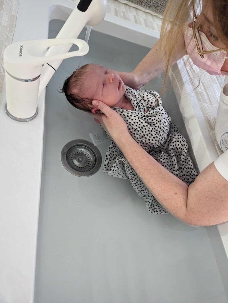 Famille à naître - Réflexologie bébé, enfant, périnatale, parentale & Bien -être. Neufmanil-Ardennes- Charleville — masseur à Charleville-Mézières