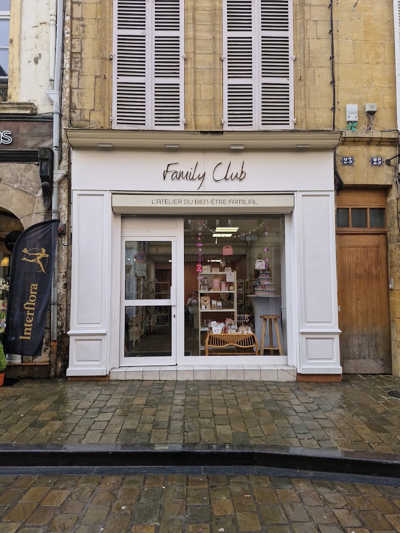 Family Club - Jessica Hoffmann - Bien-être & Parentalité à Charleville — masseur à Charleville-Mézières