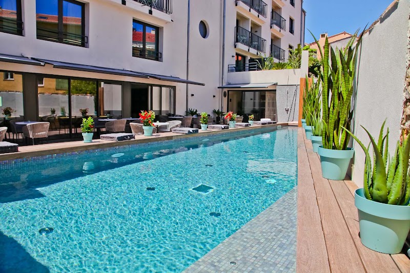 Hôtel & Spa La Villa Port d'Antibes — masseur à Antibes