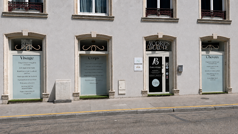 INSTITUT A CORPS BEAUTE NANCY Épilation Définitive LASER Centre de Minceur Cryolipolyse Soin visage Hydrafacial Jet peel Hifu — masseur à Nancy