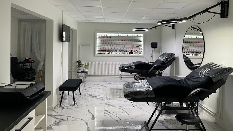 Institut de beauté - Paris/Argenteuil | A2MUA — masseur à Argenteuil