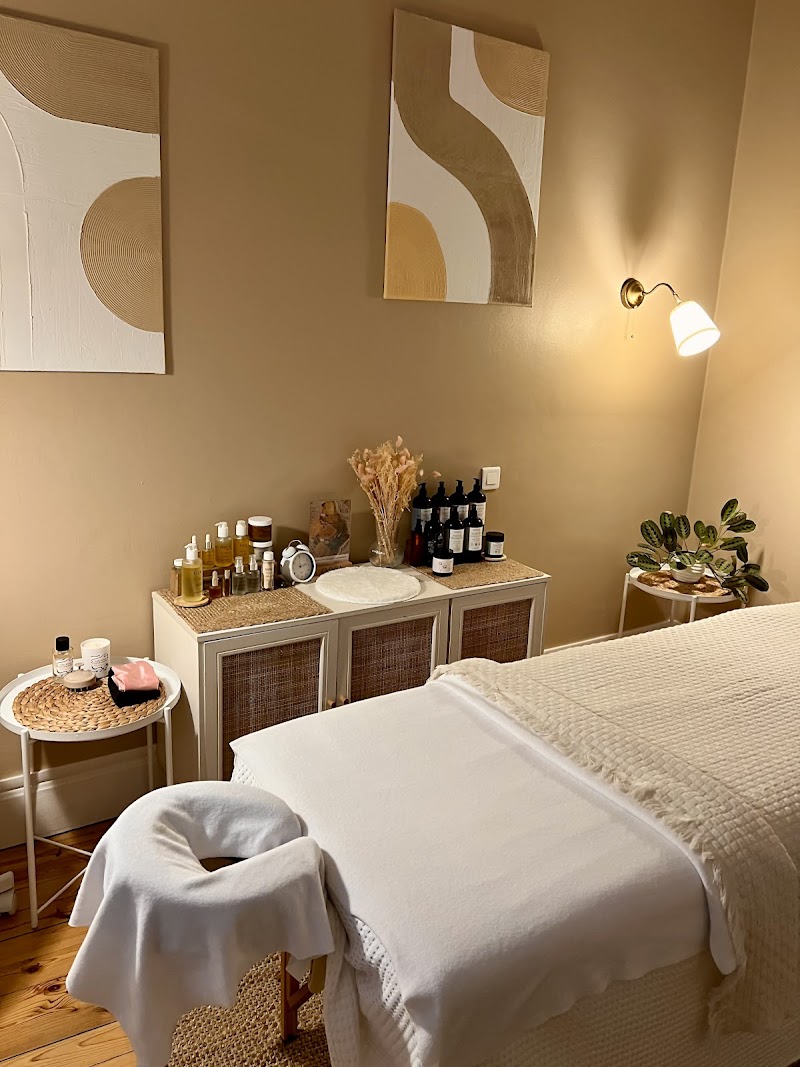 Kia Ora - Méthode Renata França, facialiste & massages bien-être — masseur à Clermont-Ferrand
