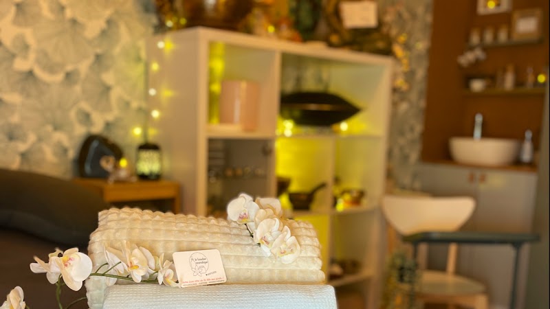 LE BOUDOIR AROMATIQUE • Vanessa Augé • Réflexologie plantaire et accompagnement holistique — masseur à Sartrouville
