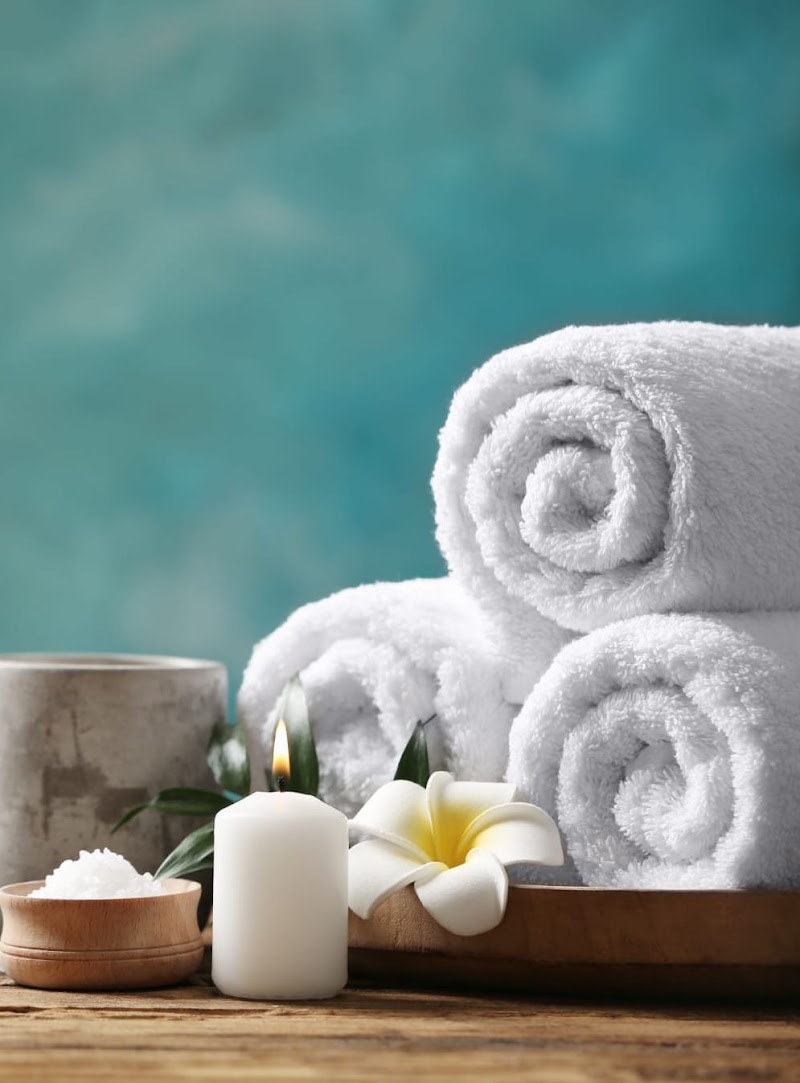 * Les Massages d'Orion * Lyon - Relaxant Corps et Kobido Visage — masseur à Caluire-et-Cuire