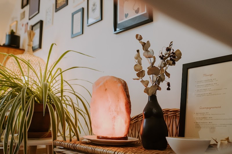 Les Moments Doux | Massage & Doula — masseur à Lorient