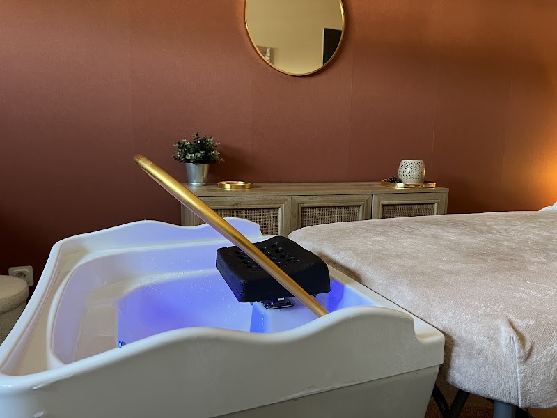 L’Escale de Soi – Massage & Head Spa — masseur à Mérignac