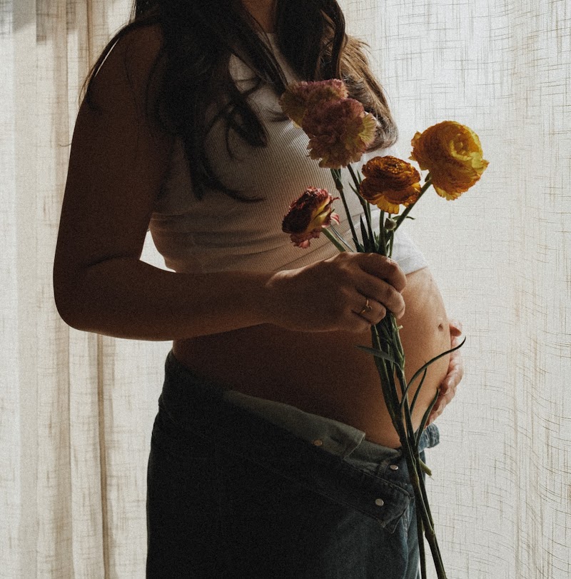 Mamaluna 🌞 Massage prénatal, postnatal, bébé et resserrage de bassin à Marseille — masseur à Marseille