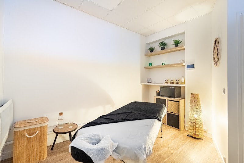 Massage 4 Dimensions — masseur à Cergy
