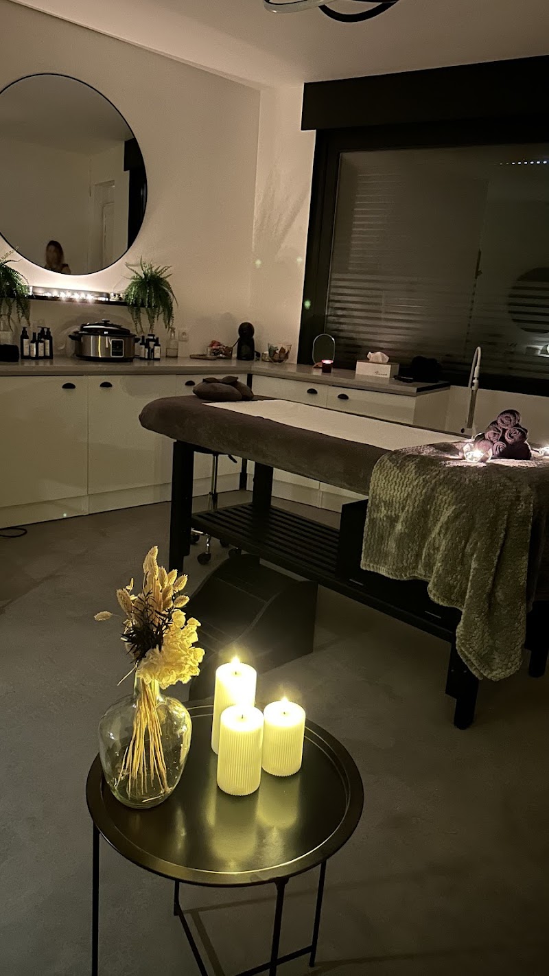 Massage bien être chez Caprina Tourcoing — masseur à Tourcoing