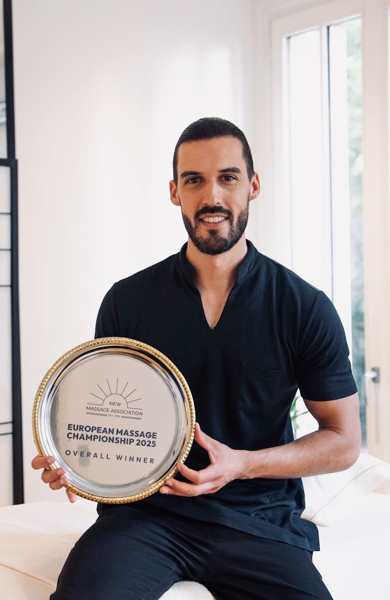 Massages relaxant - deep tissue - Sportif by Marius Malarme / Champion d’Europe de Massage 2025 — masseur à Boulogne-Billancourt