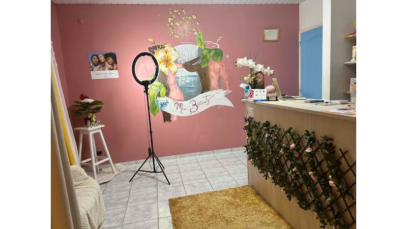 Mau Beauty — masseur à Cayenne