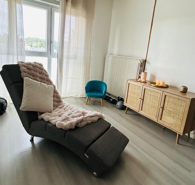 Médecine chinoise & performance sportive Douleurs • Récup • Mobilité • Mental — masseur à Amiens