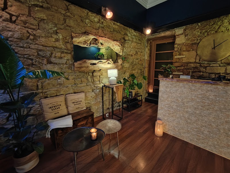 Namaste massage bien-être — masseur à Lyon