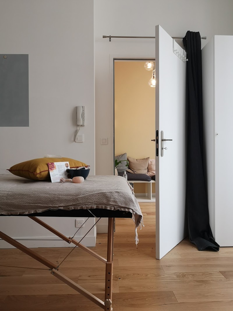 Olivia Garreau | La Sagesse du Corps | Accompagnement psychocorporel et Massage — masseur à Boulogne-Billancourt