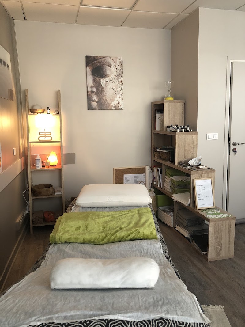 Réflexologue plantaire certifiée Aubagne — masseur à Aubagne