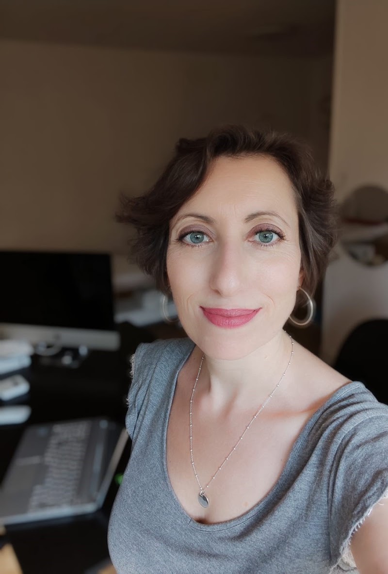 Réflexologue Versailles - Jessica Giovannangeli — masseur à Versailles