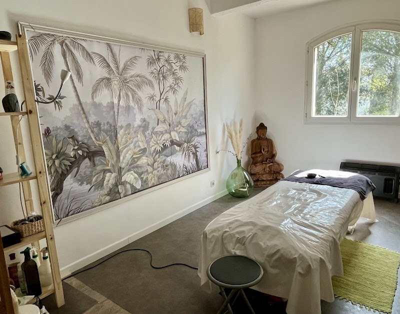 Ripert Corinne — masseur à Aubagne