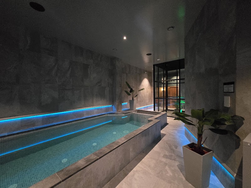 Set spa — masseur à Roubaix