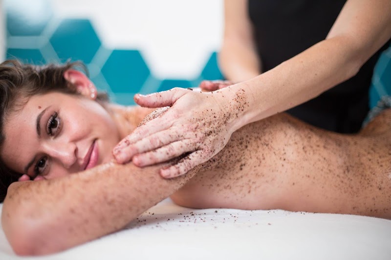Spa Cénote Plaisir, Institut de Massage et de Beauté — masseur à Bayonne