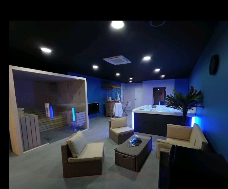 SPA PRIVATIF ECLIPSEA — masseur à Niort