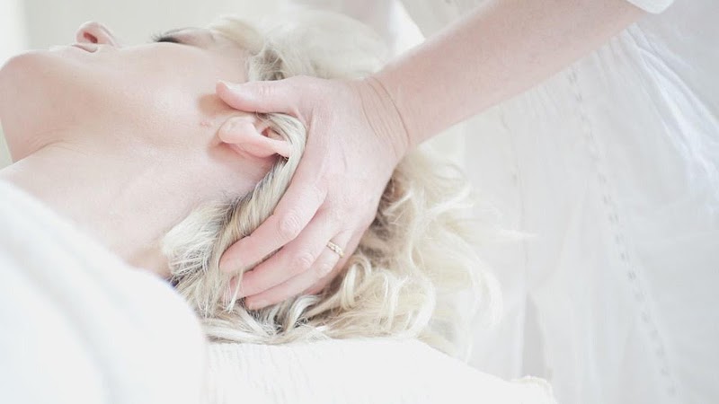 Une Parenthèse en Soi Shiatsu & Ateliers zen — masseur à Reims